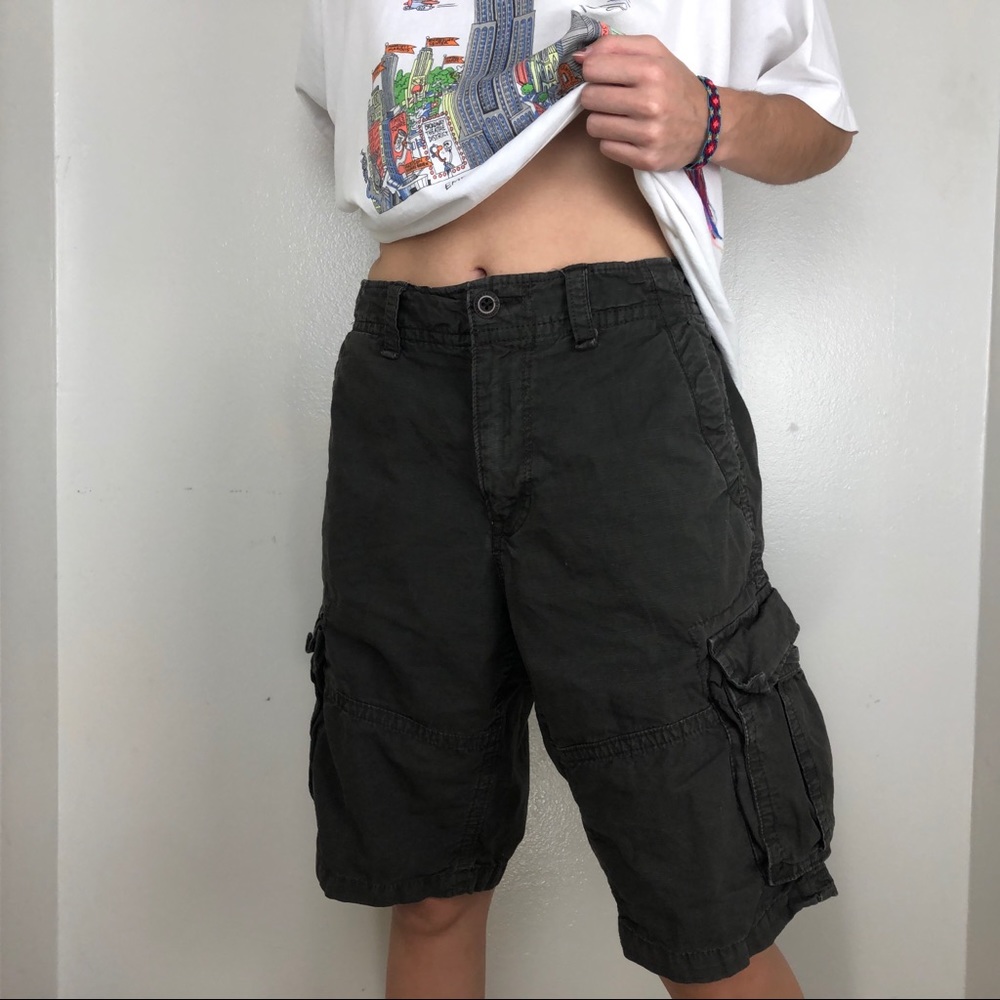 BROWN/GREY CARGO SHORTS
